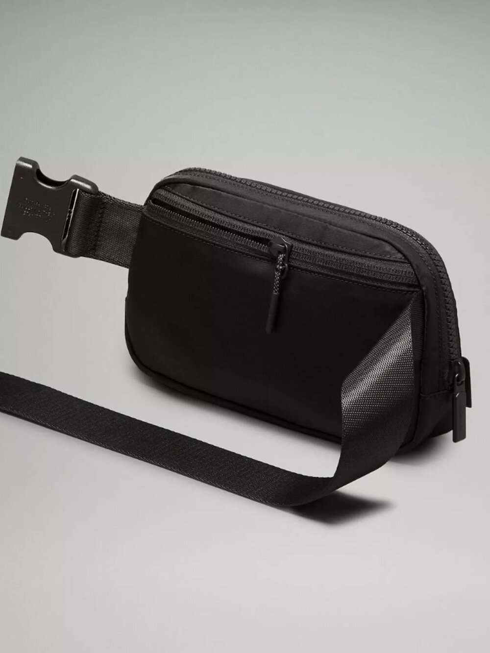 Lululemon Everywhere Belt Bag 1L Black Recycled Nylon Crossbody Fanny Pack - Picture 3 of 9